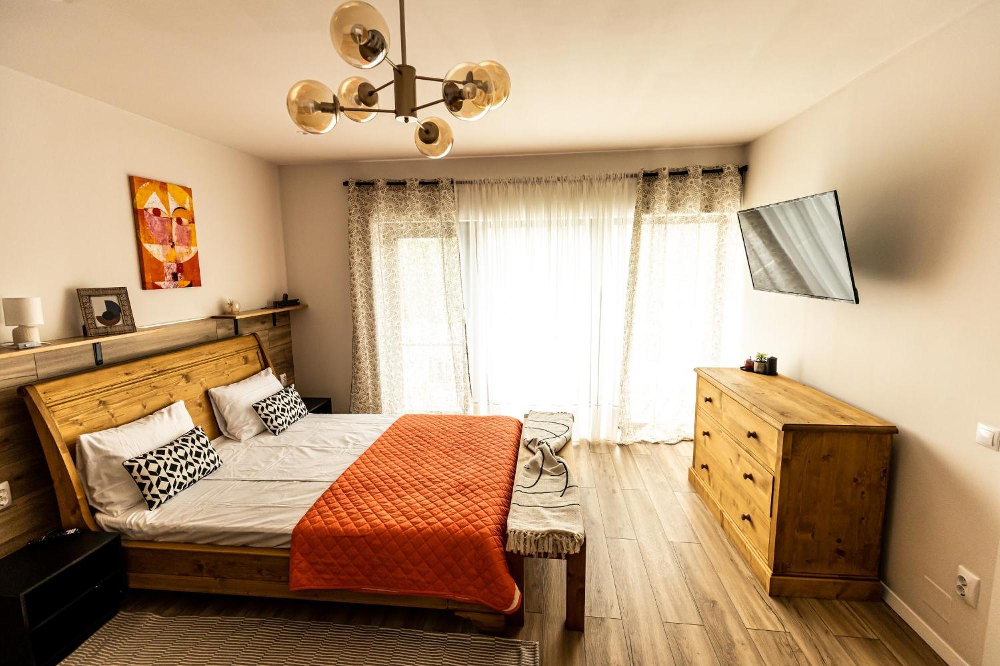Ioanaguesthouse Турда Экстерьер фото